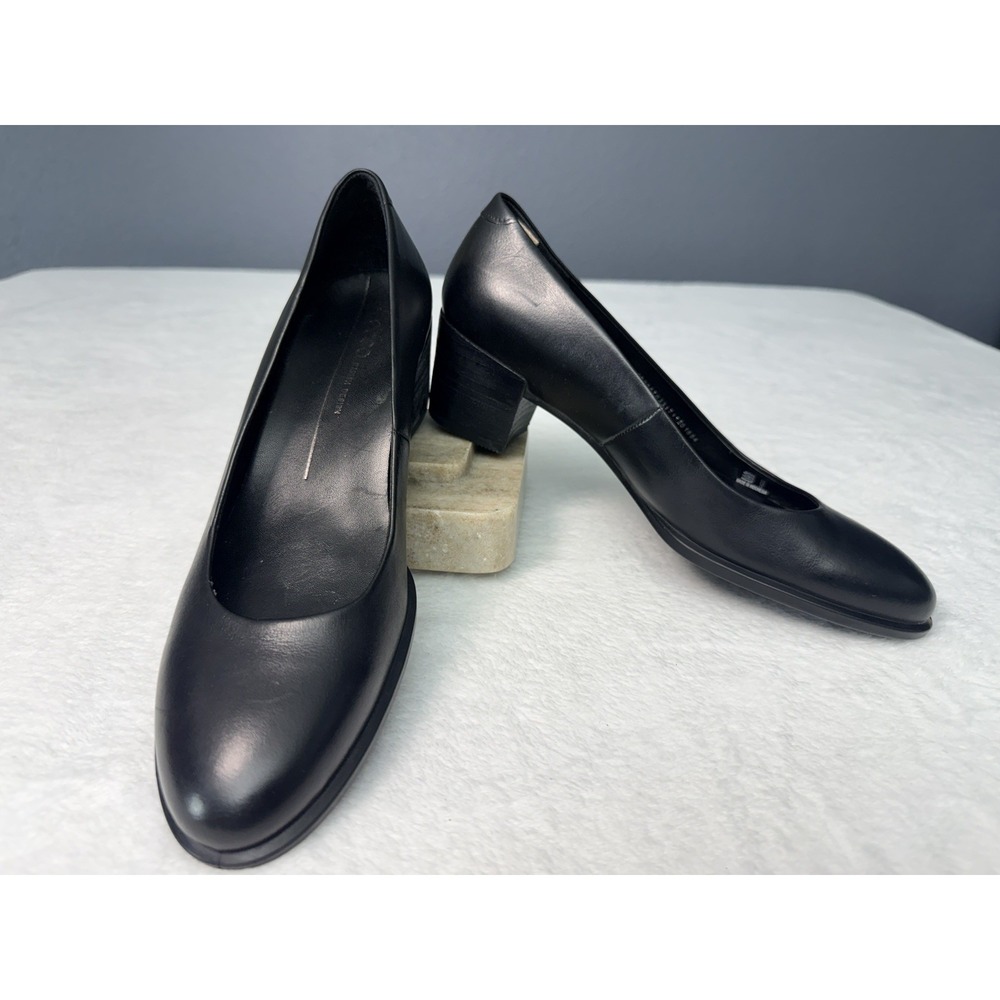 Ecco Dress Classic Black Leather Block Heel Pumps Size Euro 39/ US 8-8.5